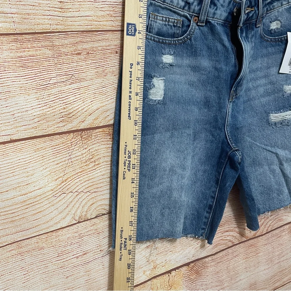 TRUE CRAFT Wyatt High Waist Spring Basa Distressed‎ Denim Shorts